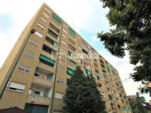 appartamento in vendita a Torino in zona Mirafiori Nord