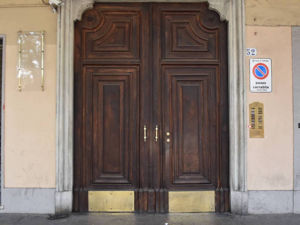 appartamento in vendita a Torino in zona Crocetta