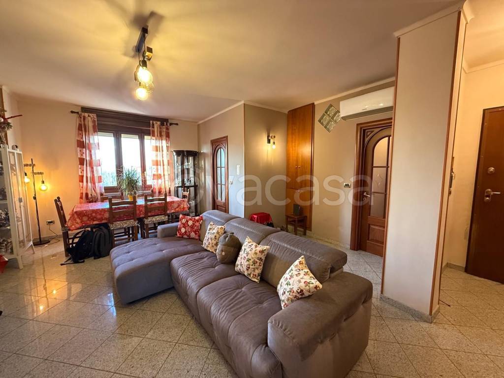 appartamento in vendita a Torino in zona Lingotto