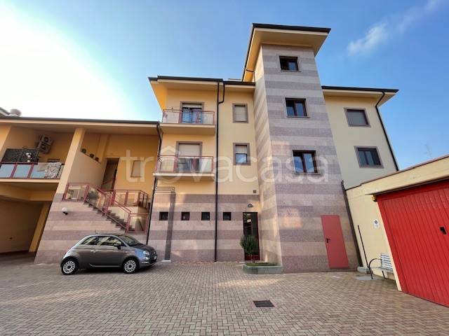 appartamento in vendita a Torino in zona Bertolla