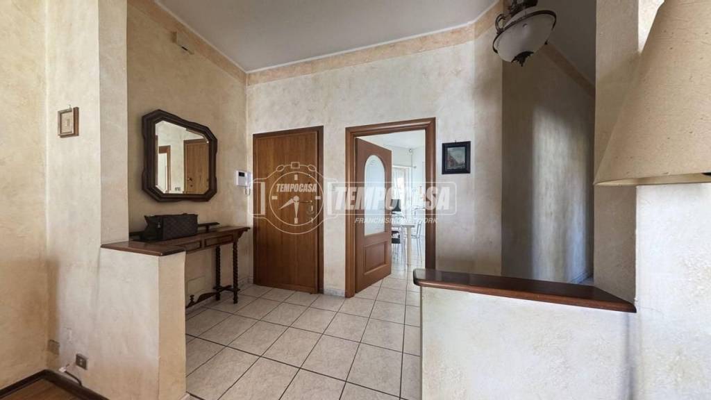 appartamento in vendita a Torino in zona Lingotto