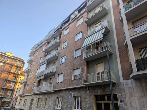 appartamento in vendita a Torino in zona Mirafiori Nord