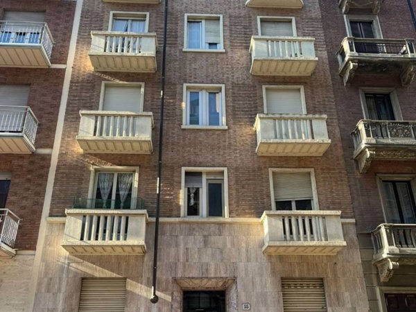 appartamento in vendita a Torino in zona Campidoglio
