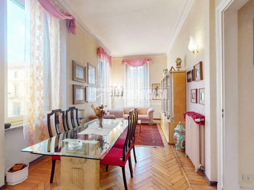 appartamento in vendita a Torino in zona San Salvario