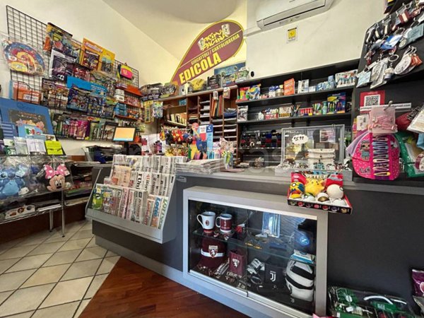 negozio in vendita a Torino in zona Pozzo Strada