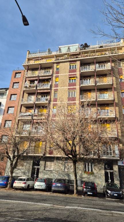 appartamento in vendita a Torino in zona Lingotto