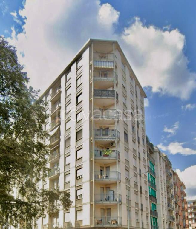 appartamento in vendita a Torino in zona Santa Rita