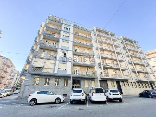 appartamento in vendita a Torino in zona Santa Rita