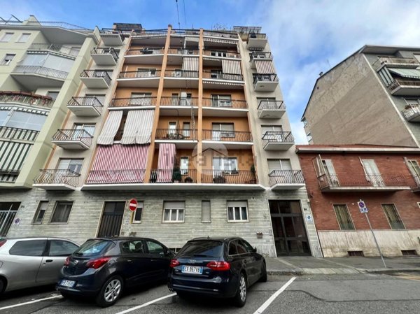 appartamento in vendita a Torino in zona Lucento