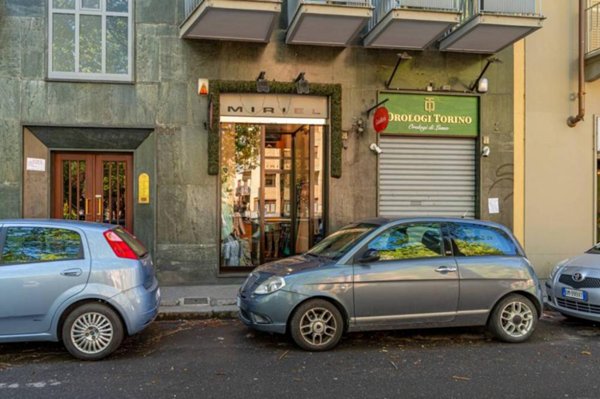 negozio in vendita a Torino