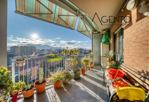 appartamento in vendita a Torino in zona Parella