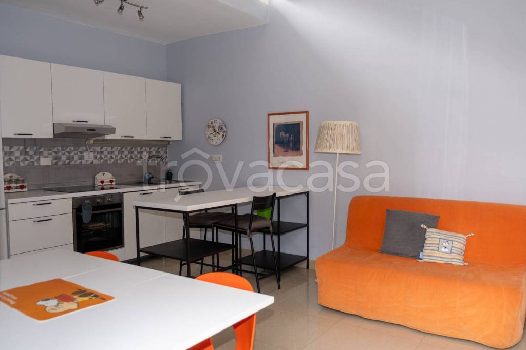 appartamento in vendita a Torino in zona Borgata Vittoria