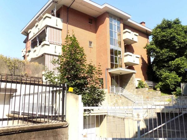 ufficio in vendita a Torino in zona Cavoretto