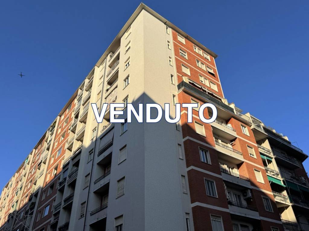 appartamento in vendita a Torino in zona Borgo San Paolo