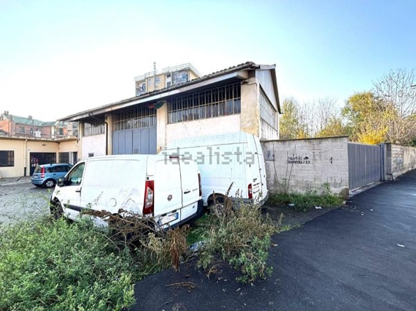 ufficio in vendita a Torino in zona Madonna di Campagna