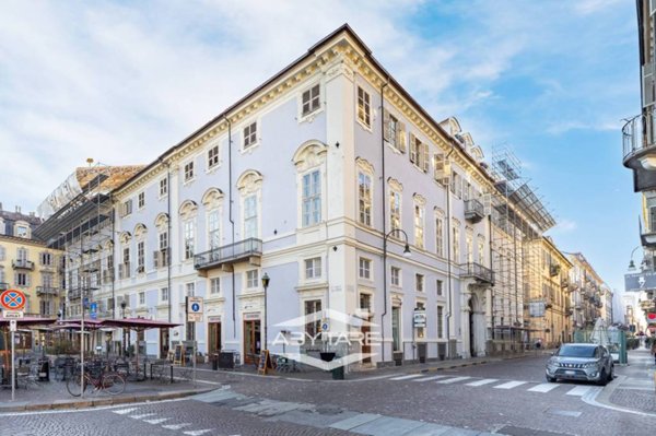 appartamento in vendita a Torino in zona Crocetta