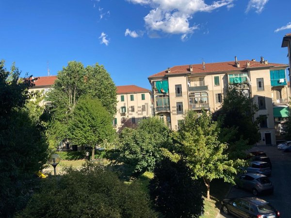appartamento in vendita a Torino in zona Crocetta