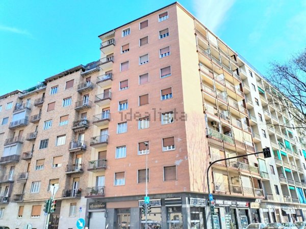 appartamento in vendita a Torino in zona Santa Rita