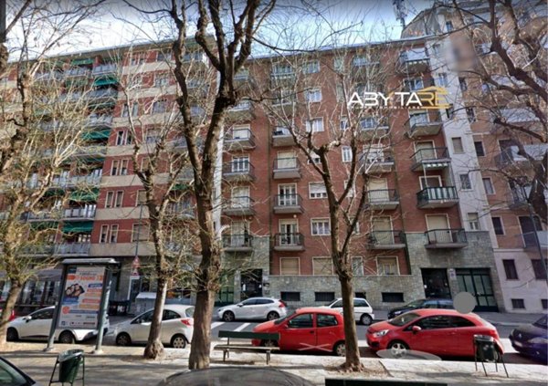 appartamento in vendita a Torino in zona Borgata Vittoria