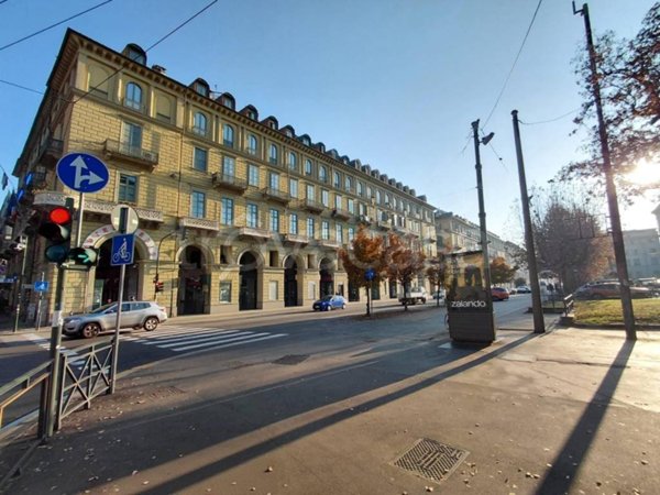appartamento in vendita a Torino in zona San Salvario