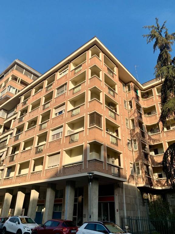 appartamento in vendita a Torino in zona Mirafiori Sud
