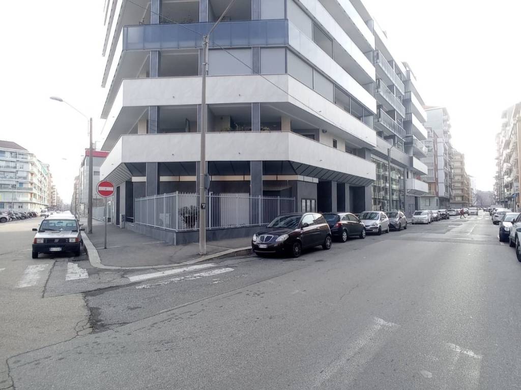 appartamento in vendita a Torino in zona Santa Rita