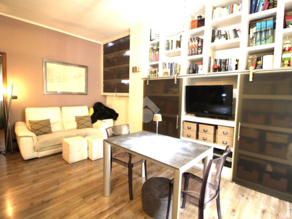 appartamento in vendita a Torino in zona Vanchiglia