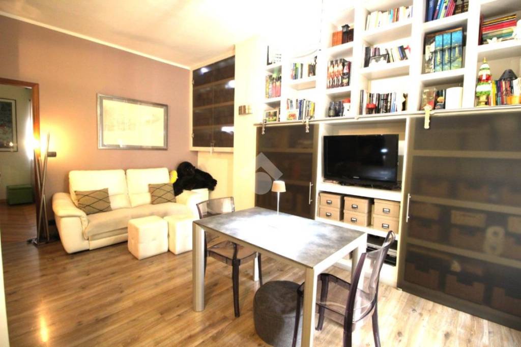 appartamento in vendita a Torino in zona Vanchiglia