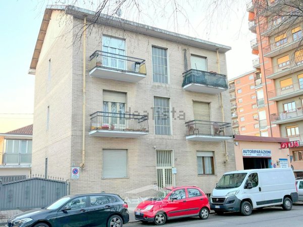 appartamento in vendita a Torino in zona Santa Rita