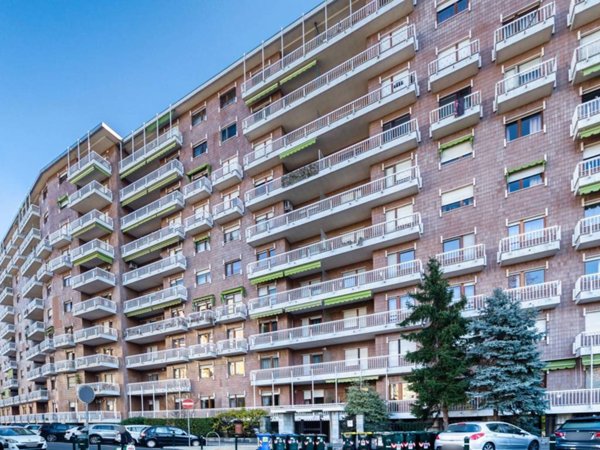 appartamento in vendita a Torino in zona Pozzo Strada