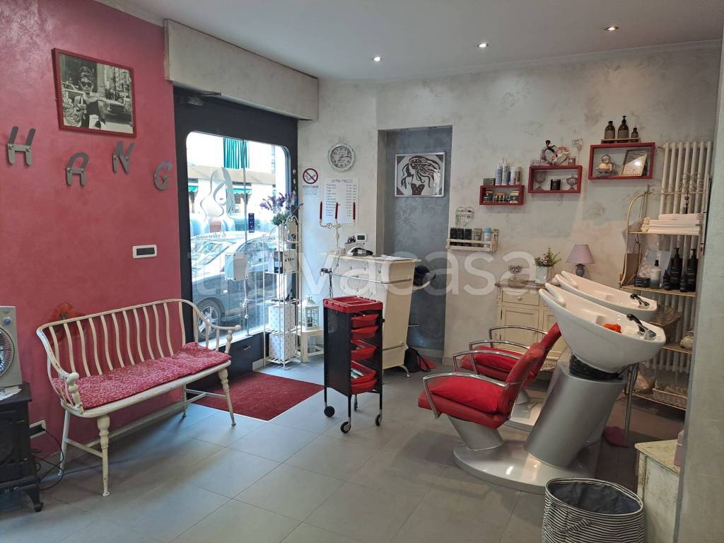 negozio in vendita a Torino in zona Crocetta