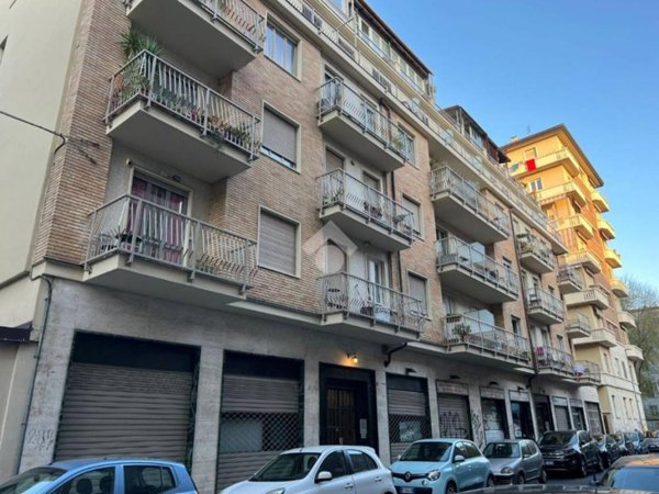 appartamento in vendita a Torino in zona Aurora