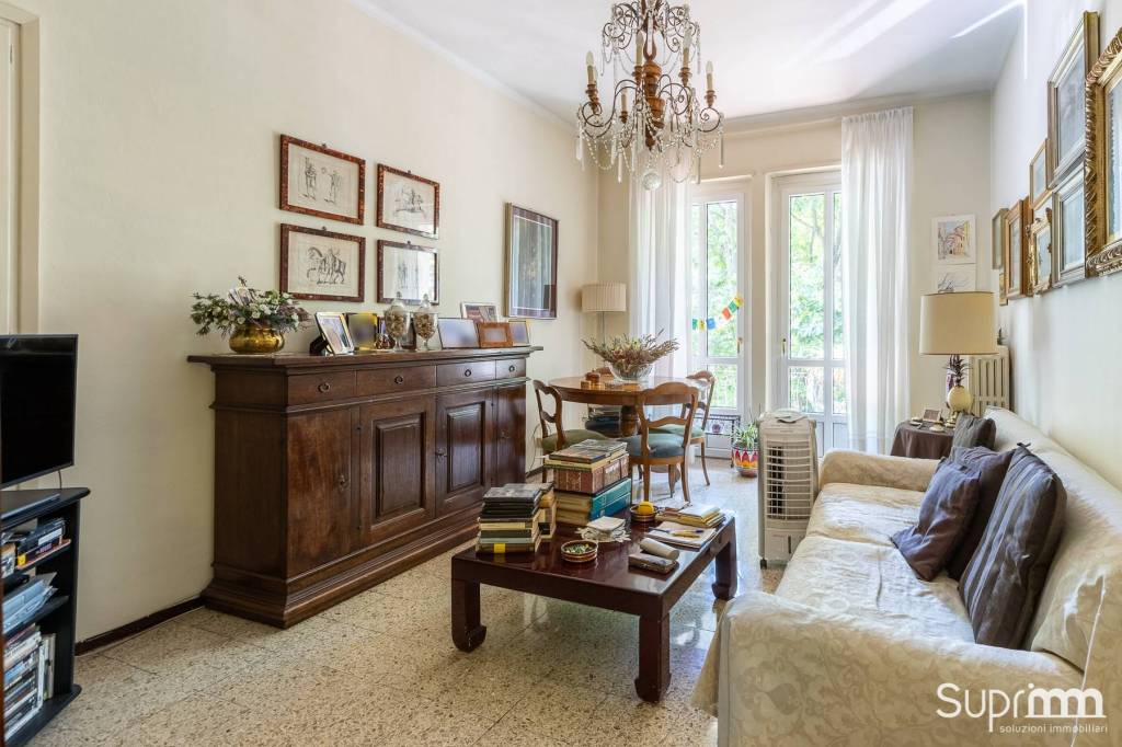 appartamento in vendita a Torino in zona Rosa