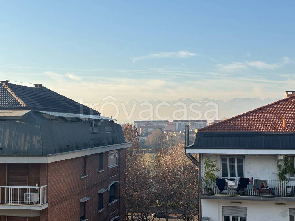 appartamento in vendita a Torino in zona Mirafiori Sud