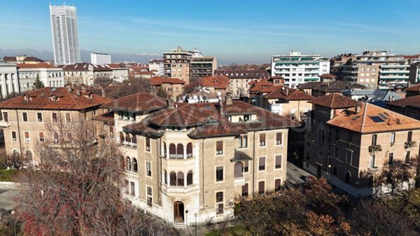 appartamento in vendita a Torino in zona Crocetta