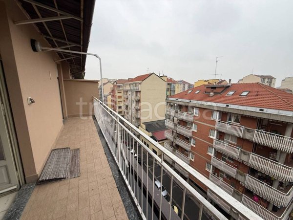 appartamento in vendita a Torino in zona Lucento