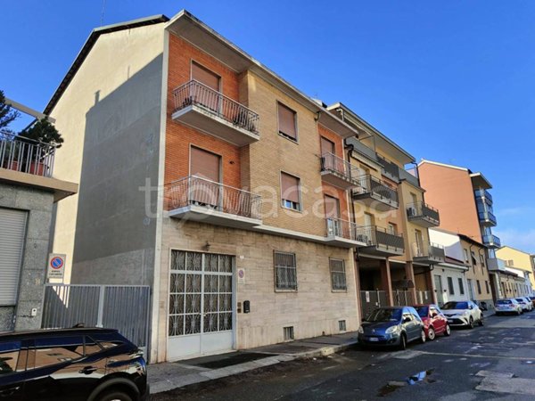 appartamento in vendita a Torino in zona Parella