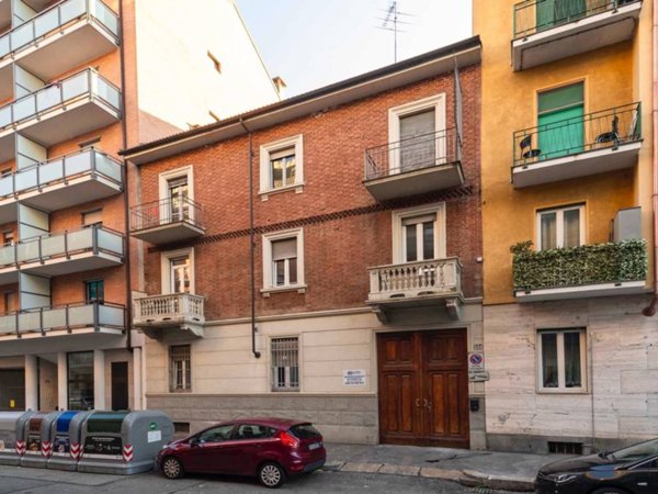 appartamento in vendita a Torino in zona Borgata Vittoria
