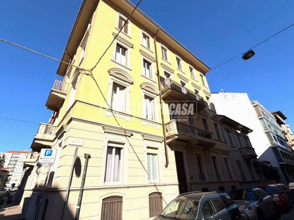 appartamento in vendita a Torino in zona Campidoglio