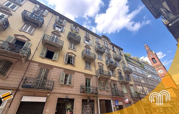 appartamento in vendita a Torino in zona Crocetta