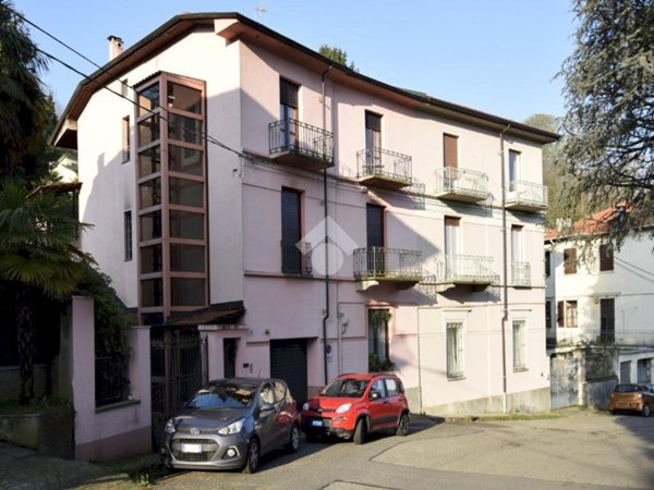 casa indipendente in vendita a Torino in zona Rosa