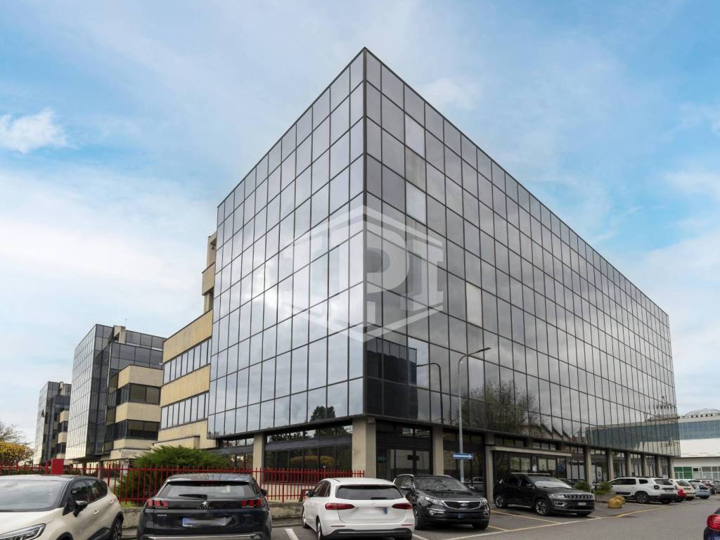 ufficio in vendita a Torino in zona Mirafiori Sud