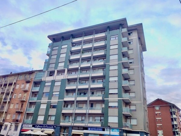appartamento in vendita a Torino in zona Parella