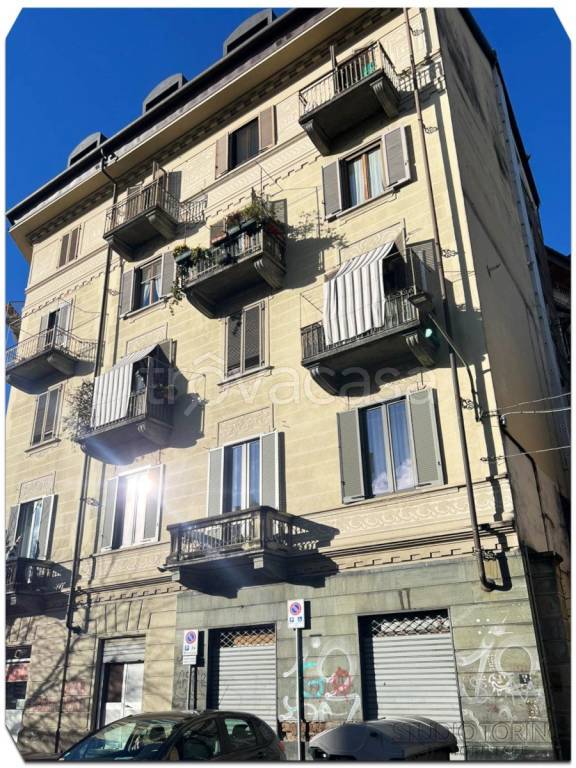 appartamento in vendita a Torino in zona Aurora