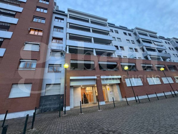 appartamento in vendita a Torino in zona Cenisia