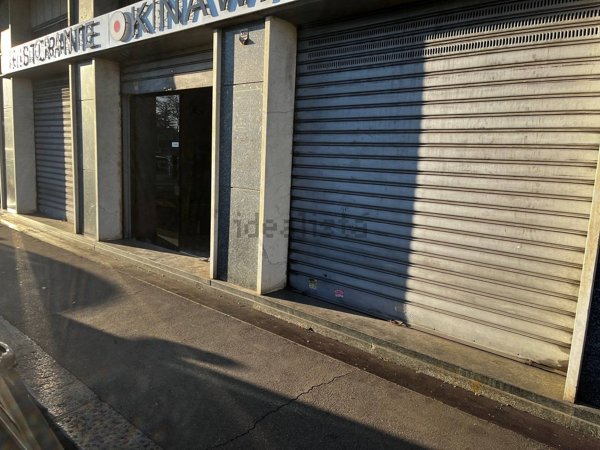locale commerciale in vendita a Torino