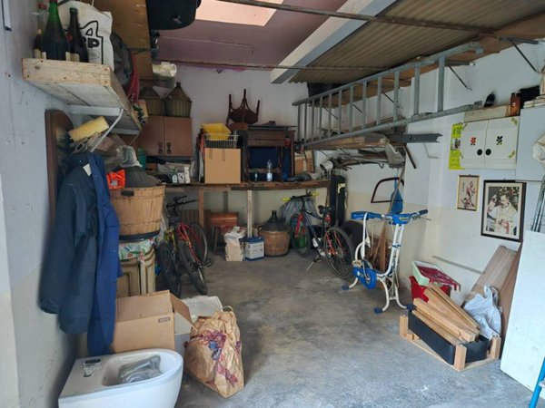 locale commerciale in vendita a Torino in zona Madonna di Campagna