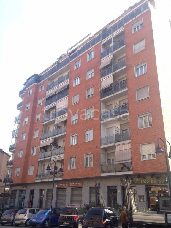appartamento in vendita a Torino in zona Aurora