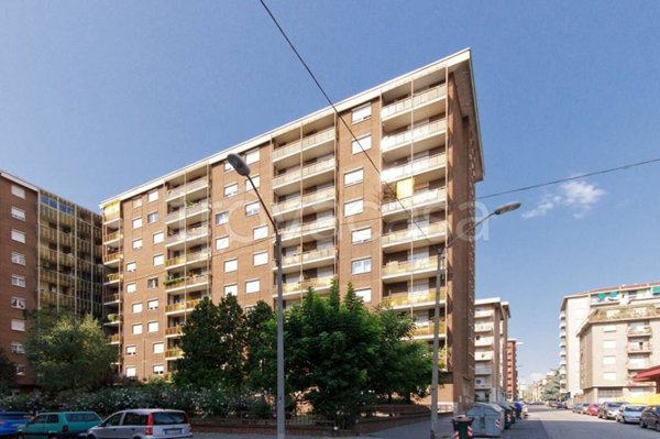 appartamento in vendita a Torino in zona Lingotto