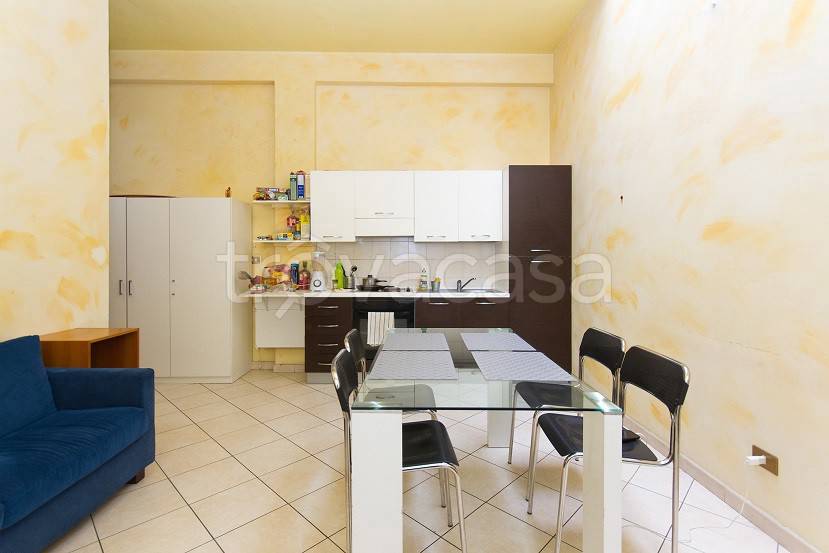 appartamento in vendita a Torino in zona Parella